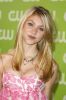 TaylorMomsen02.jpg